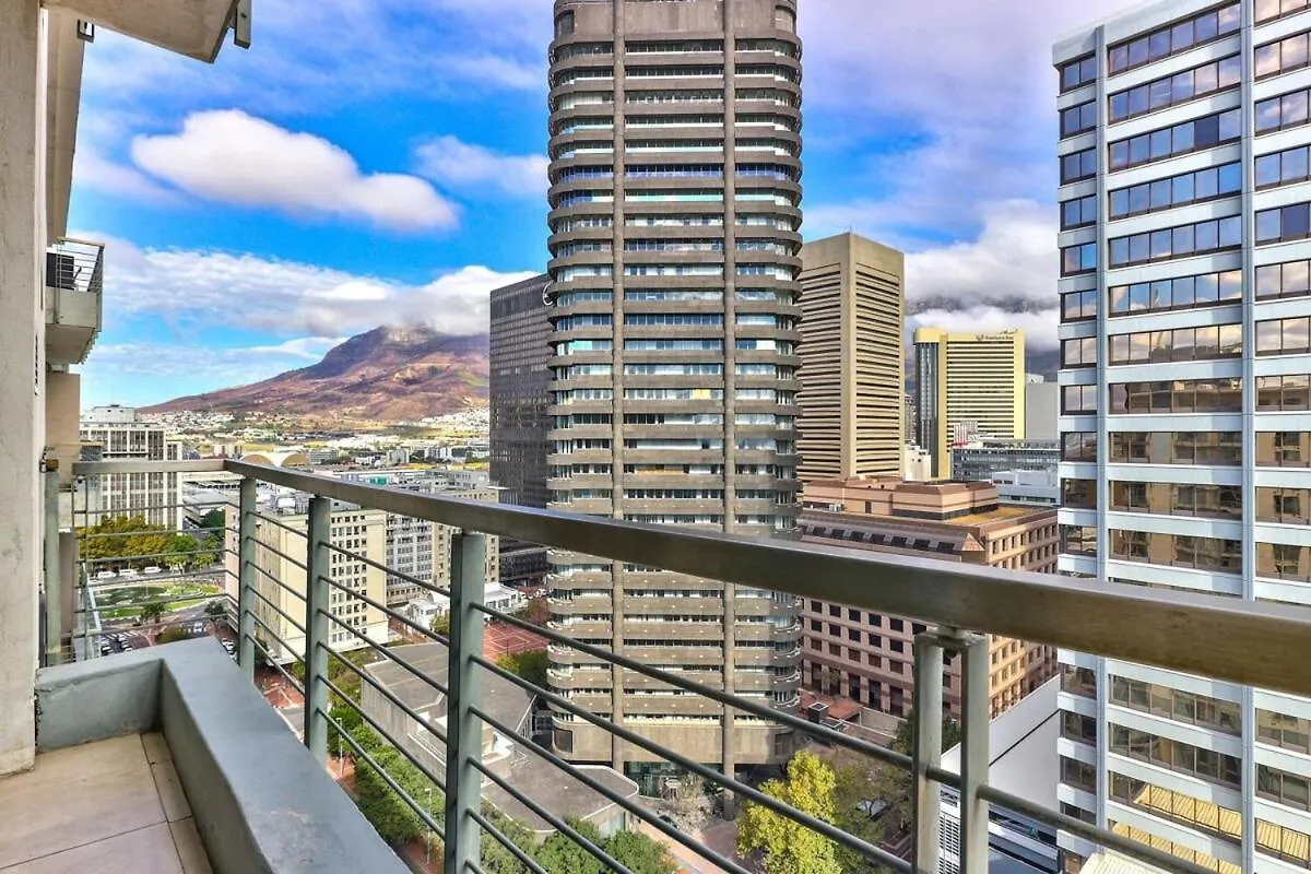 Apartment City Apartment, Close To V&A - Views, Wifi+Parking Cape Town