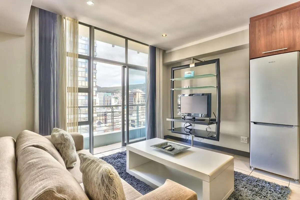 Apartment City Apartment, Close To V&A - Views, Wifi+Parking Cape Town